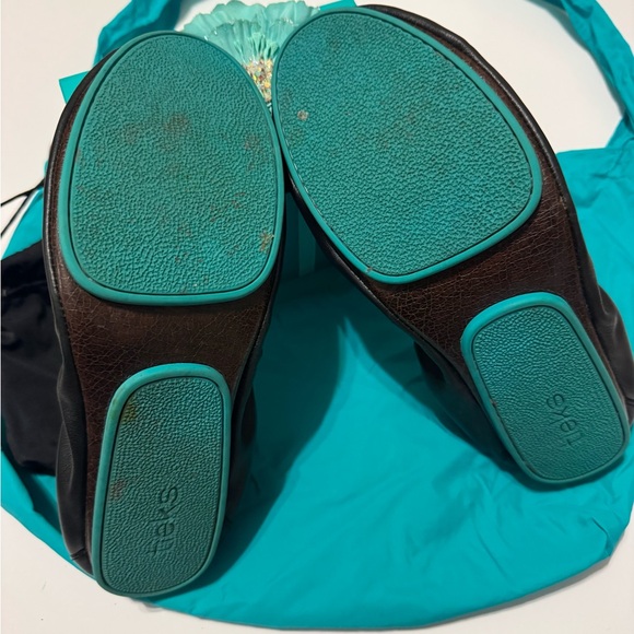 Tieks Matte Black and Teal Ballet Flats - Picture 5 of 10